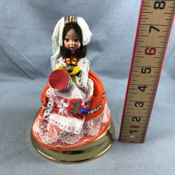 Musical Revolving Doll Folk Dress Wind Up Music Box Vintage Made in Italy 7" - Picture 2 of 6